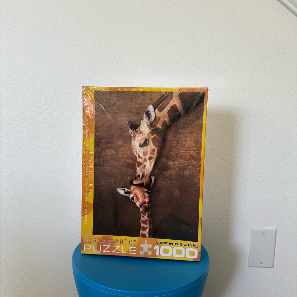 Giraffe Puzzle - 1000 Pieces - Yellow